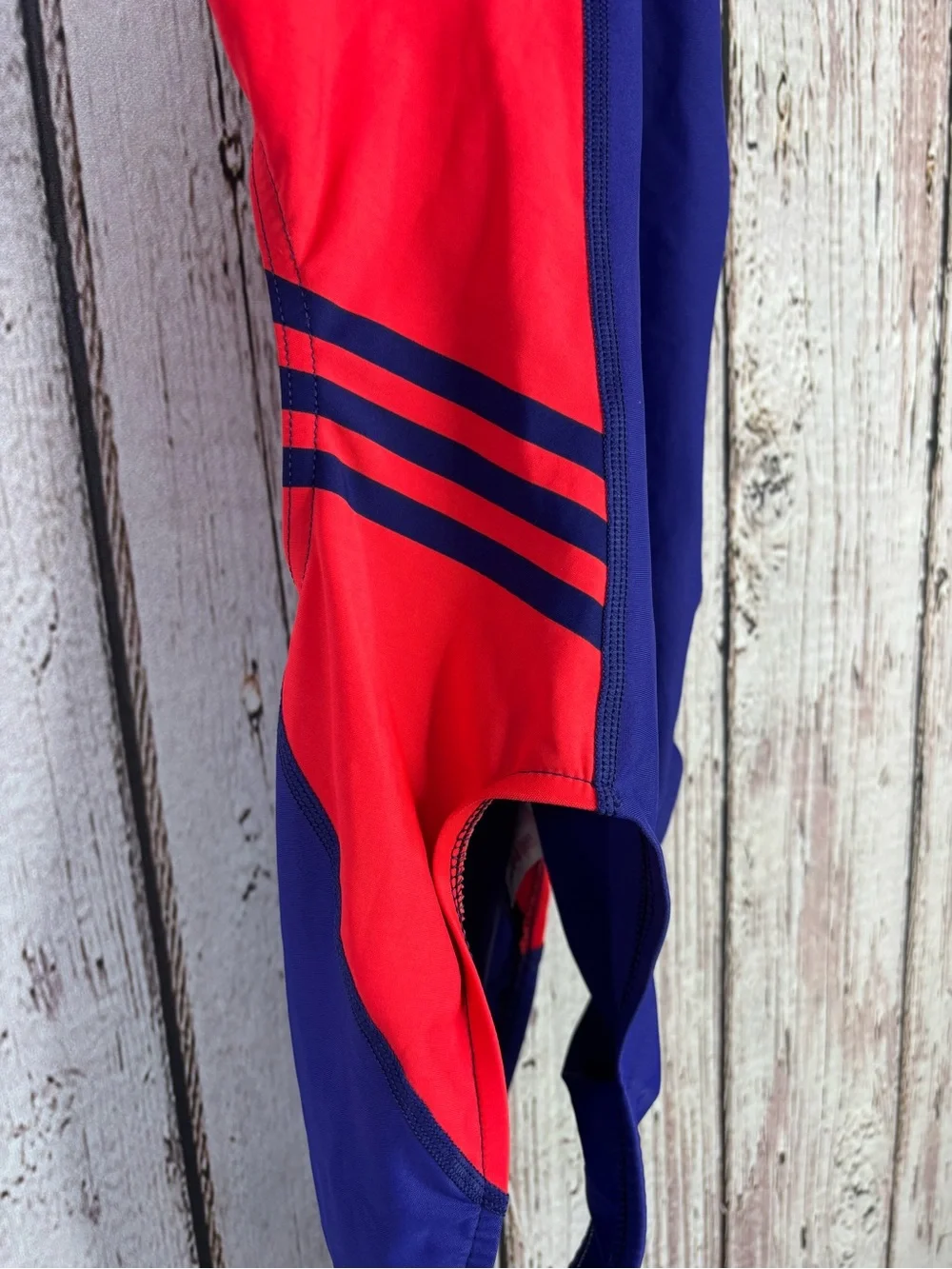 Adidas Women’s Size 34 Inspiration One Piece Swimsuit Purple & Neon Orange Used